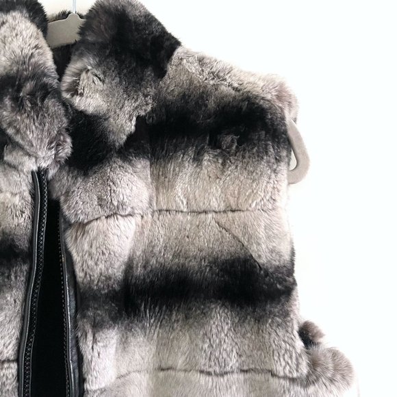 Adrienne Landau Luxurious Rabbit Fur and Cashmere Reversible Vest - Picture 10 of 13